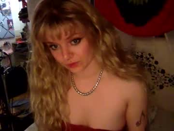 webcam girl lucieraw cam babe image #178783