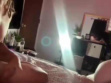 webcam couple katiexjaxsonn cam babe image #133594