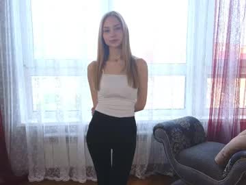 webcam girl constancedunnuck cam babe image #195999