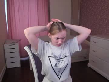 webcam girl rowenacarrington cam babe image #120870