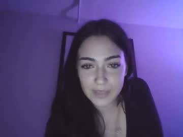 webcam girl ashxlynnn cam babe image #180974