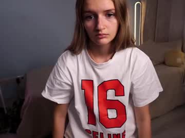 webcam girl aliviadarby cam babe image #131679