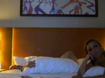 webcam couple maxspocketfullofsundhine cam babe image #61359