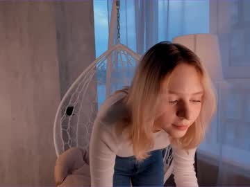 webcam girl fayevalentinee cam babe image #23577