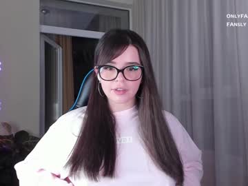 webcam girl aavee cam babe image #33127