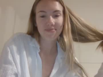 webcam girl ivyyy1995 cam babe image #190748
