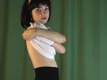 webcam girl 1thour cam babe image #137450