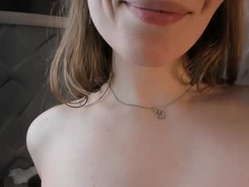 webcam girl pluf_pluf cam babe image #161185