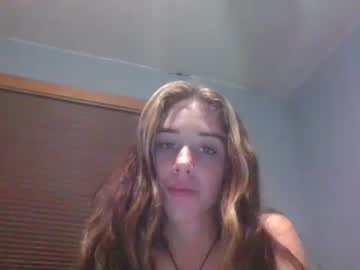 webcam girl vikki_french cam babe image #48091