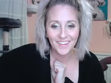 webcam girl joliexx41 cam babe image #74043