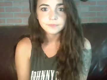 webcam girl kenadeebearryan cam babe image #131503
