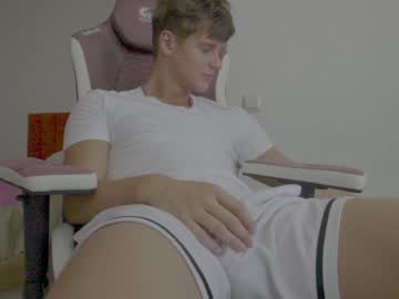 webcam man dave_maxwell cam babe image #41519