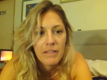 webcam girl little_lies cam babe image #171310