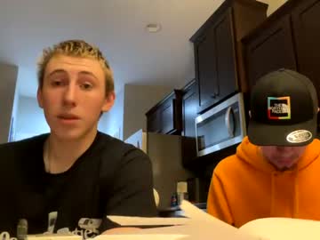 webcam man holdthesausagehostage cam babe image #8569