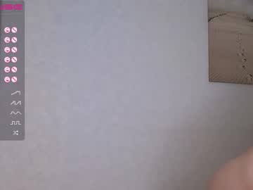 webcam girl amoure_mia cam babe image #48576