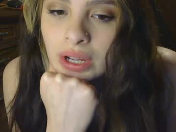 Cam for kitty_cat_katie