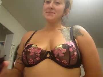 webcam girl walnut4u cam babe image #136662
