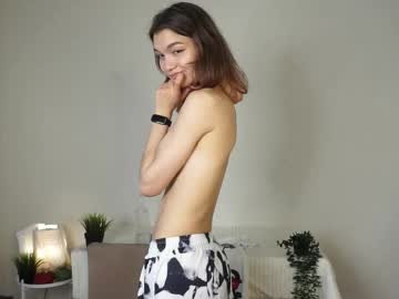 webcam girl clementina_fermentina cam babe image #194711