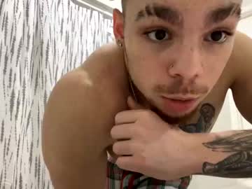 webcam man kiingshredded cam babe image #89832