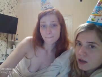 webcam couple holy_thighble cam babe image #53232