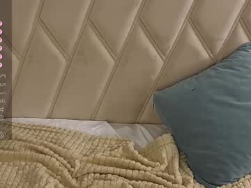 webcam girl lustella cam babe image #191847