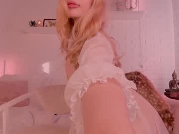 webcam couple divine_lights cam babe image #138937