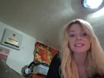 webcam girl pistlewhipme cam babe image #143769