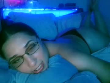 webcam girl queenouid cam babe image #145282