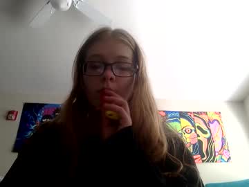 Cam for blondiebae1