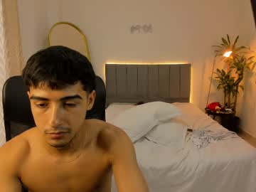 Cam for naugthy_boy77