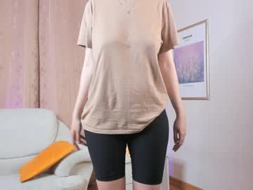 webcam girl monicalaura cam babe image #43422