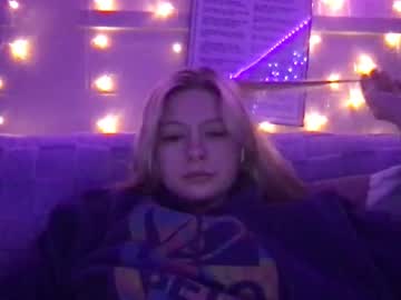 webcam girl harpersmith732912 cam babe image #183683