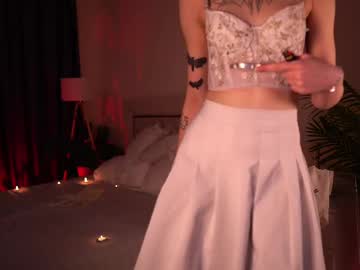 webcam girl carmilamoon cam babe image #187938