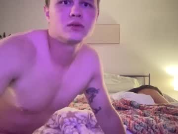 webcam couple jamesandlivgolive cam babe image #36958