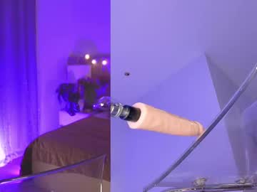 webcam girl emrataa_ cam babe image #175706