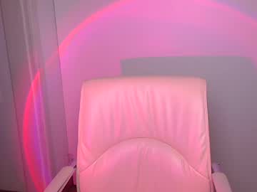 webcam girl karolina_mia cam babe image #150100