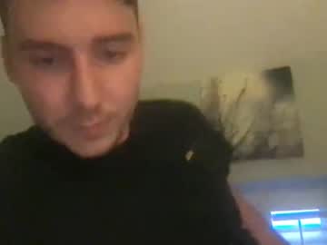 webcam man johnnybundlez cam babe image #21113