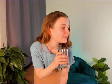 webcam girl sunnyviolet cam babe image #29908