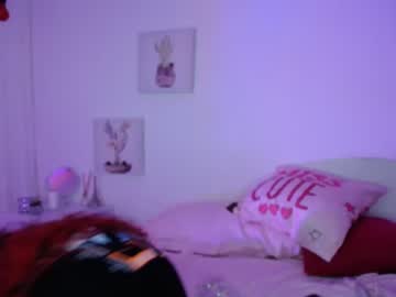 webcam couple mia_and_madison cam babe image #39135