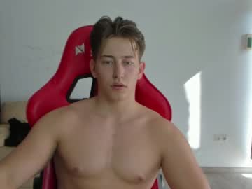 webcam man gym_alpha cam babe image #87637