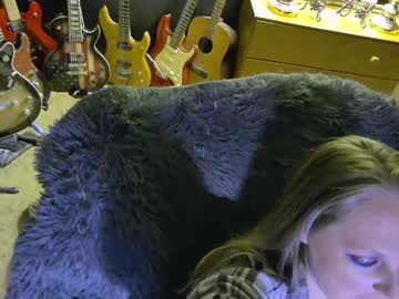 webcam girl lillyth cam babe image #119847