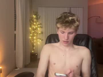 webcam man blondiewyatt18 cam babe image #143765
