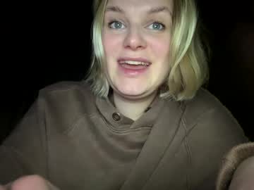 webcam girl foxfrromearth cam babe image #191551