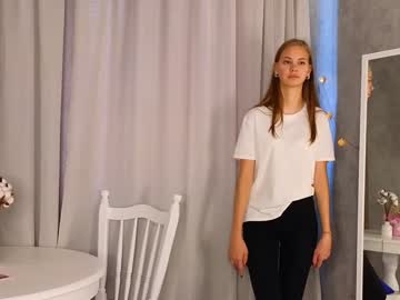 webcam girl maureenbellew cam babe image #149160