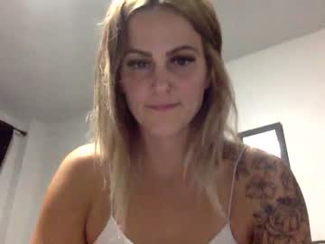 webcam girl thesecretblossm cam babe image #53836