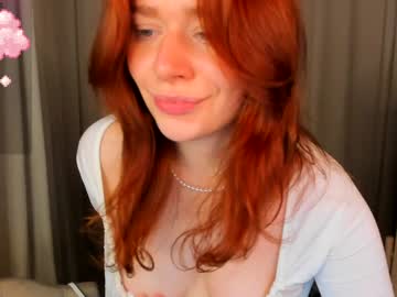 webcam girl skye_shy cam babe image #144736
