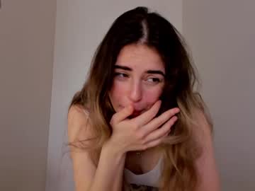 webcam girl emmycrystal_ cam babe image #112891