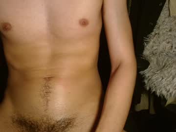 webcam man yves_eggormouscock cam babe image #93839