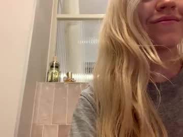 webcam girl irinablues cam babe image #129798