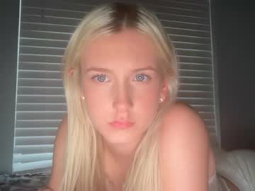 Cam for cassiemaee
